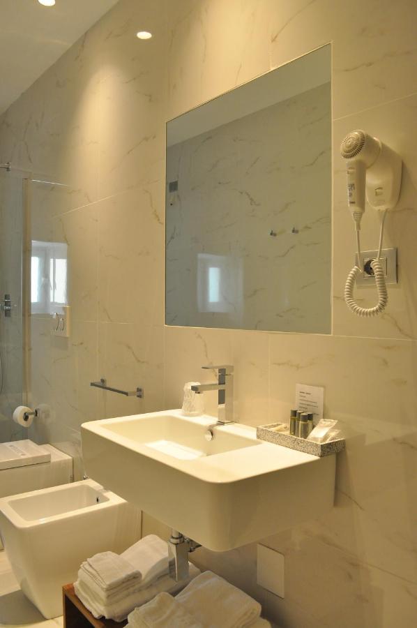 Hnn Luxury Suites Génova Exterior foto